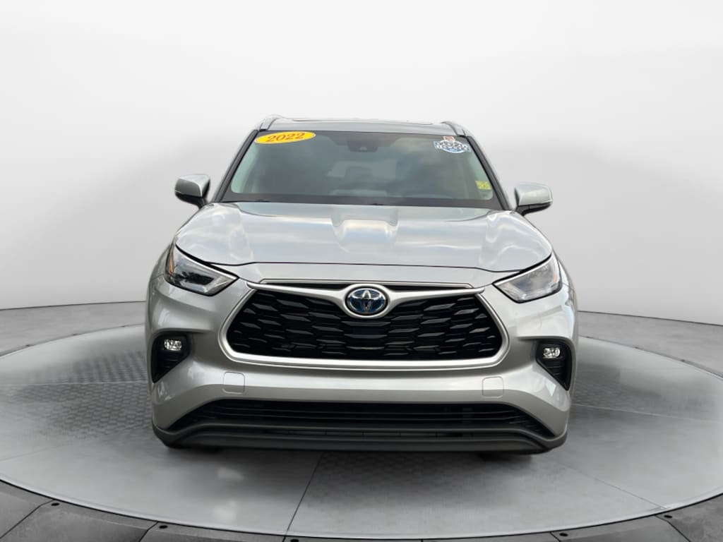 Certified 2022 Toyota Highlander Hybrid XLE SUV