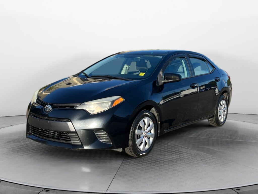 Used 2015 Toyota Corolla LE Sedan