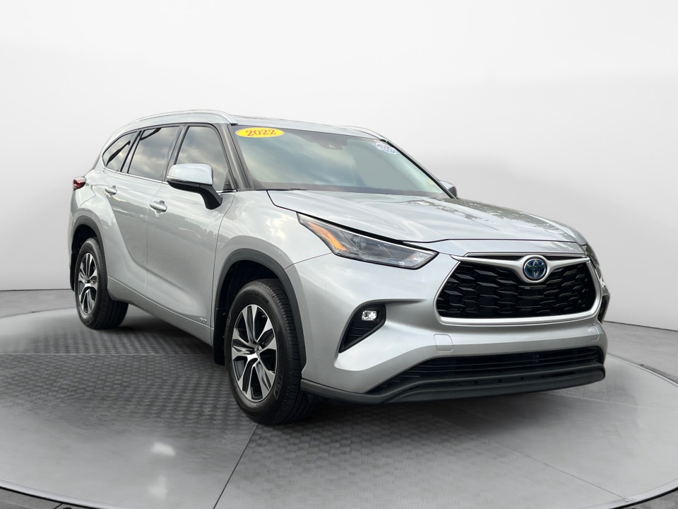 Certified 2022 Toyota Highlander Hybrid XLE SUV
