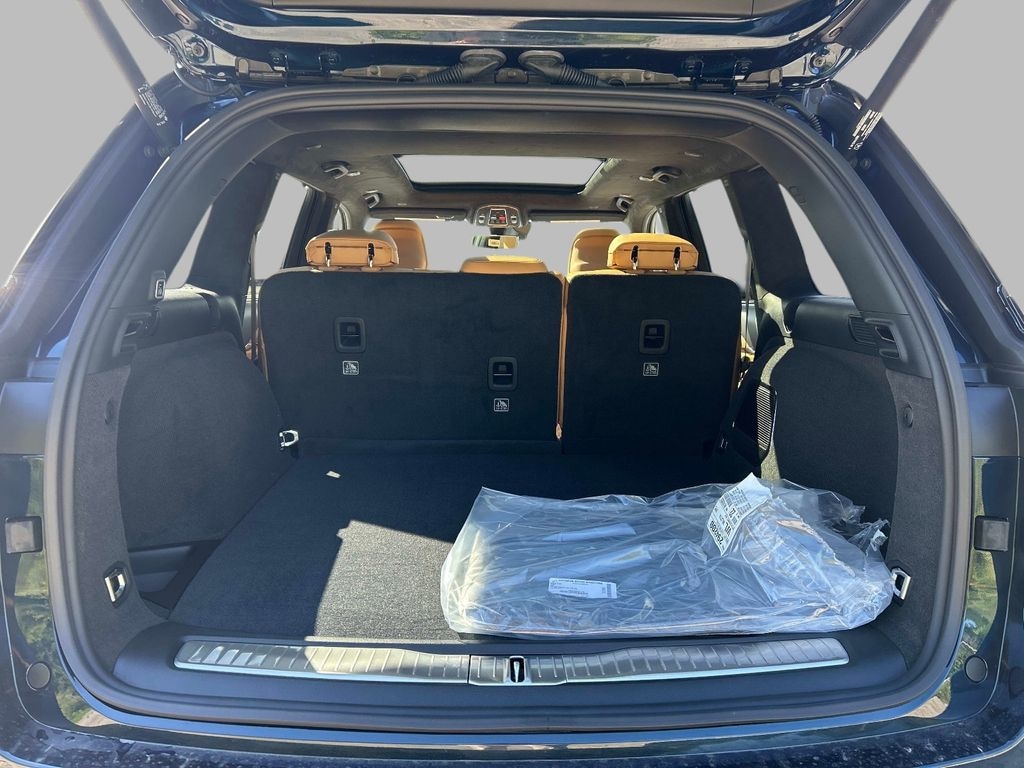 New 2027 Jeep Grand Cherokee Summit Sport Utility