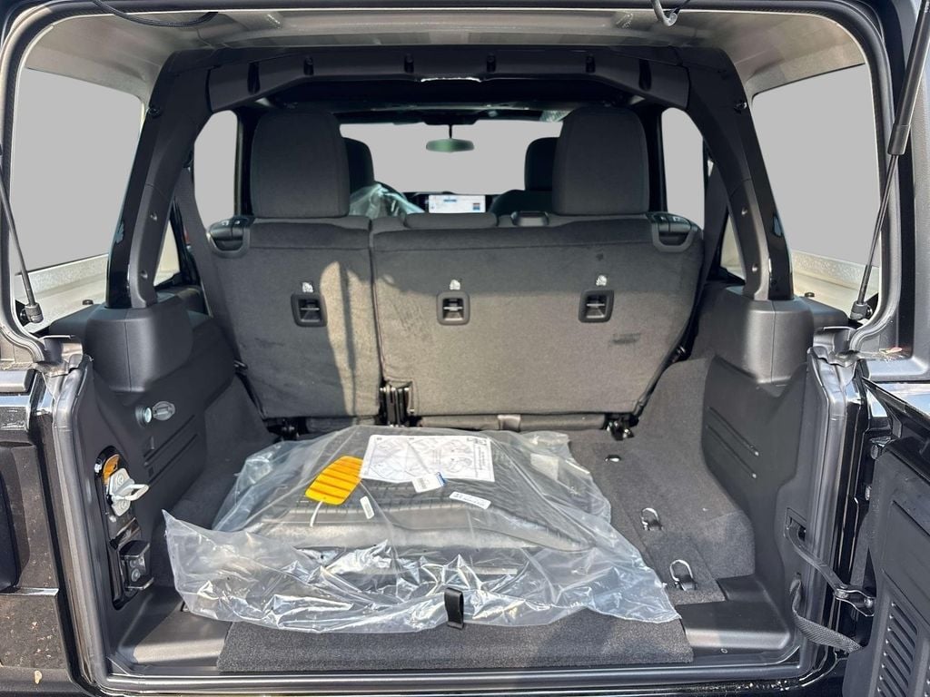New 2026 Jeep Wrangler 4-Door Sport Sport Utility