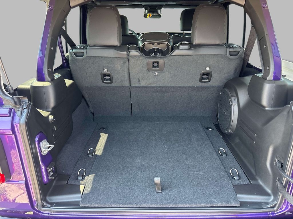 New 2026 Jeep Wrangler 4-DOOR SAHARA Sport Utility