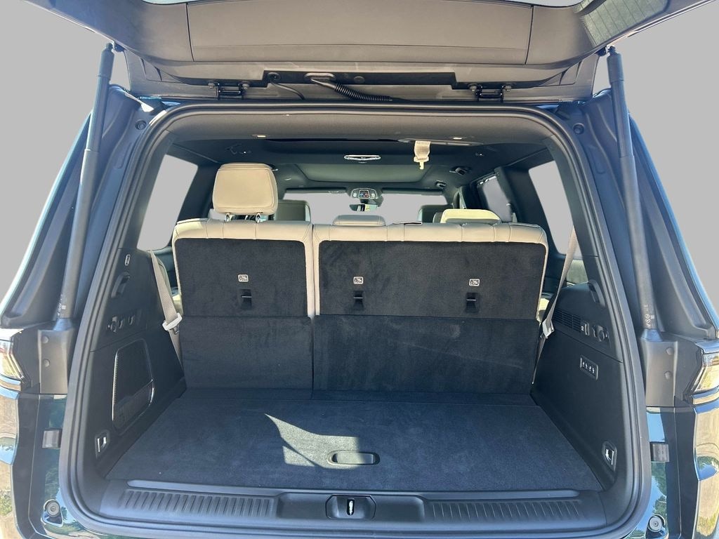 New 2026 Jeep Grand Wagoneer Limited Reserve 4x4 Sport Utility