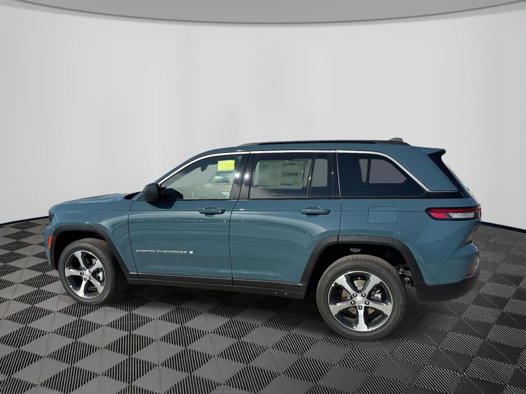 New 2026 Jeep Grand Cherokee LIMITED 4X4 Sport Utility