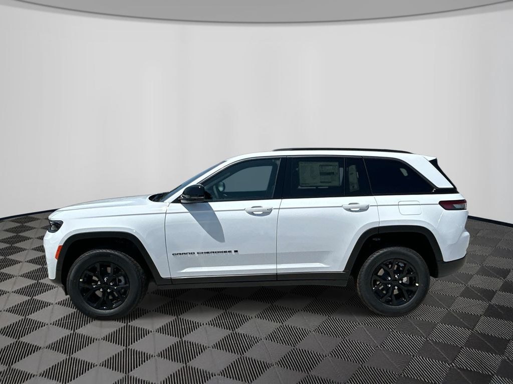 New 2026 Jeep Grand Cherokee Altitude 4x4 Sport Utility