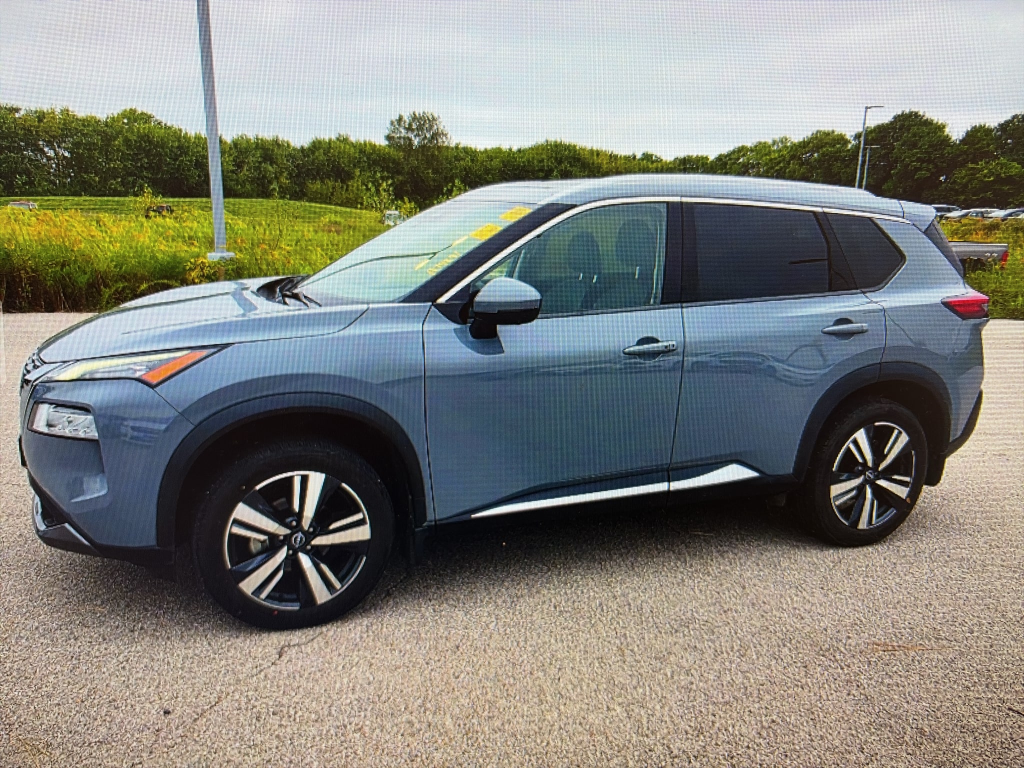 2022 Nissan Rogue Sport Utility 