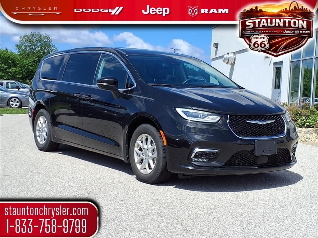 2023 Chrysler Pacifica