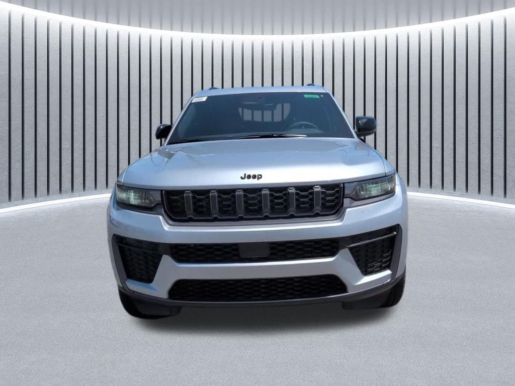New 2026 Jeep Grand Cherokee L LAREDO ALTITUDE 4X4 Sport Utility