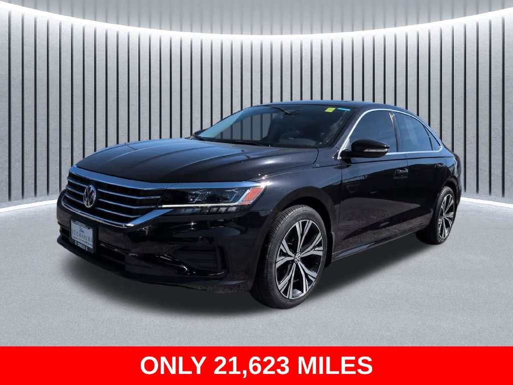 Used 2022 Volkswagen Passat 2.0T SE Sedan