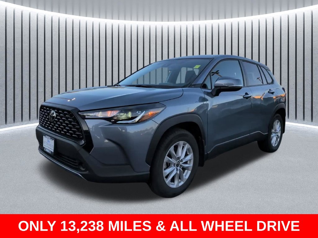 Used 2022 Toyota Corolla Cross LE SUV