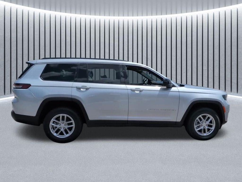 New 2026 Jeep Grand Cherokee L LAREDO X 4X4 Sport Utility