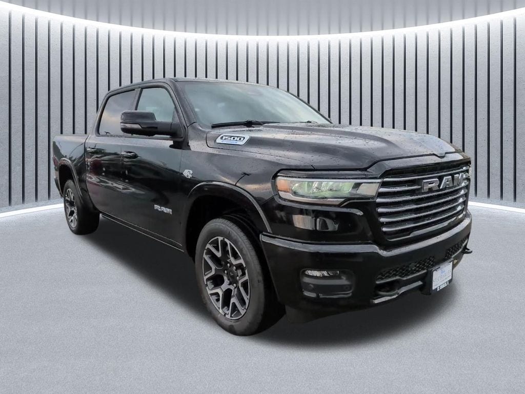 New 2027 Ram 1500 LARAMIE CREW CAB 4X4 5'7 BOX Pickup