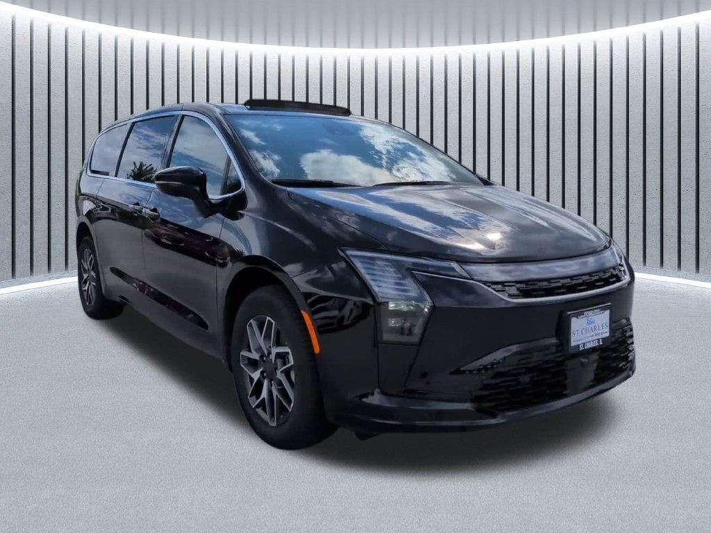 New 2027 Chrysler Pacifica LIMITED AWD Passenger Van