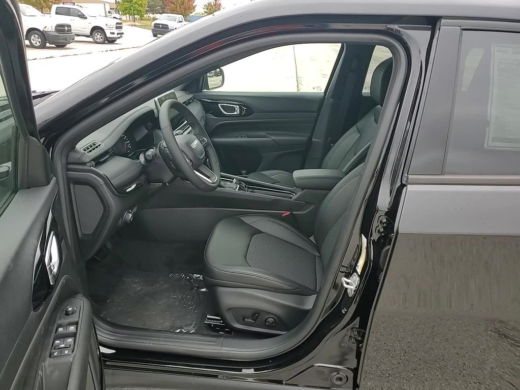 2026 Jeep Compass Altitude Special Edition - Photo 12
