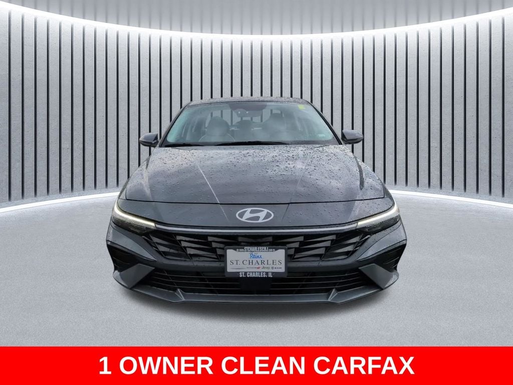 Used 2025 Hyundai Elantra Limited Sedan