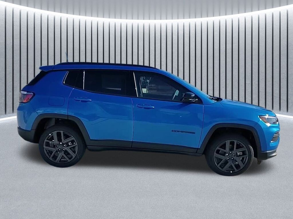 New 2026 Jeep Compass LATITUDE ALTITUDE 4X4 Sport Utility
