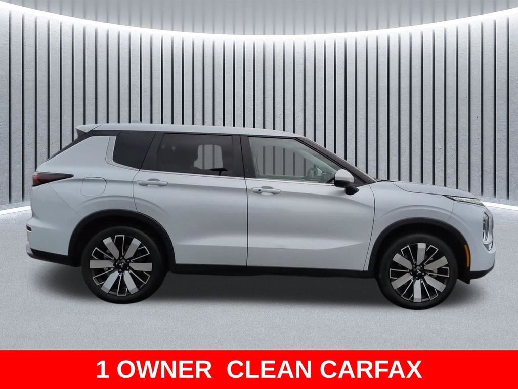 Used 2025 Mitsubishi Outlander SE SUV