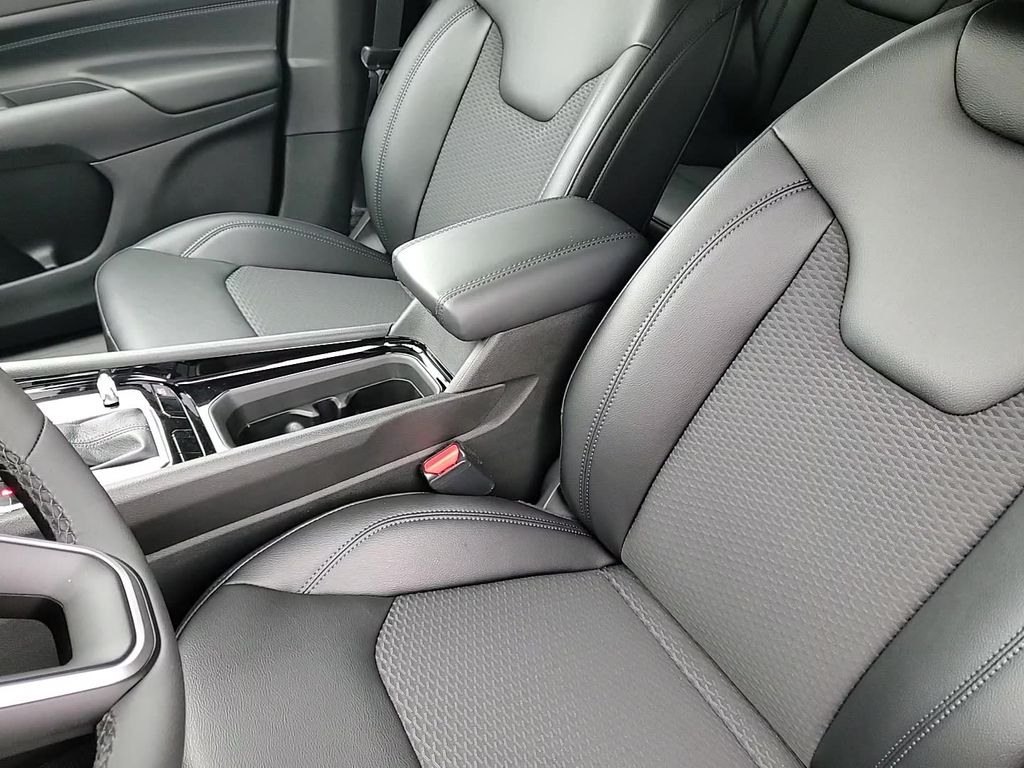 2026 Jeep Compass Altitude Special Edition - Photo 20