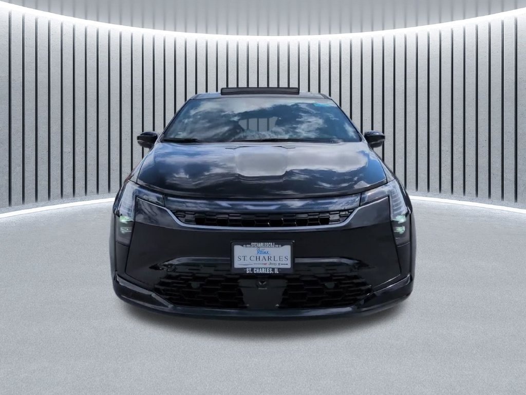 New 2027 Chrysler Pacifica LIMITED AWD Passenger Van