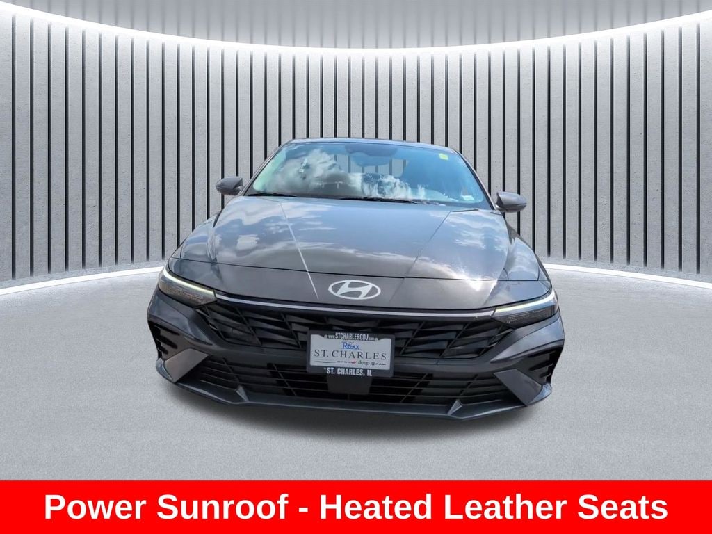 Used 2025 Hyundai Elantra Limited Sedan