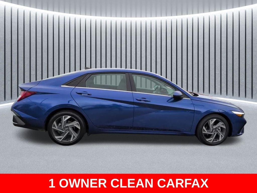 Used 2025 Hyundai Elantra SEL Convenience Sedan