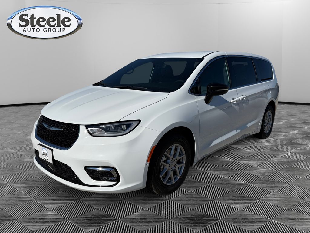 2026 Chrysler Pacifica