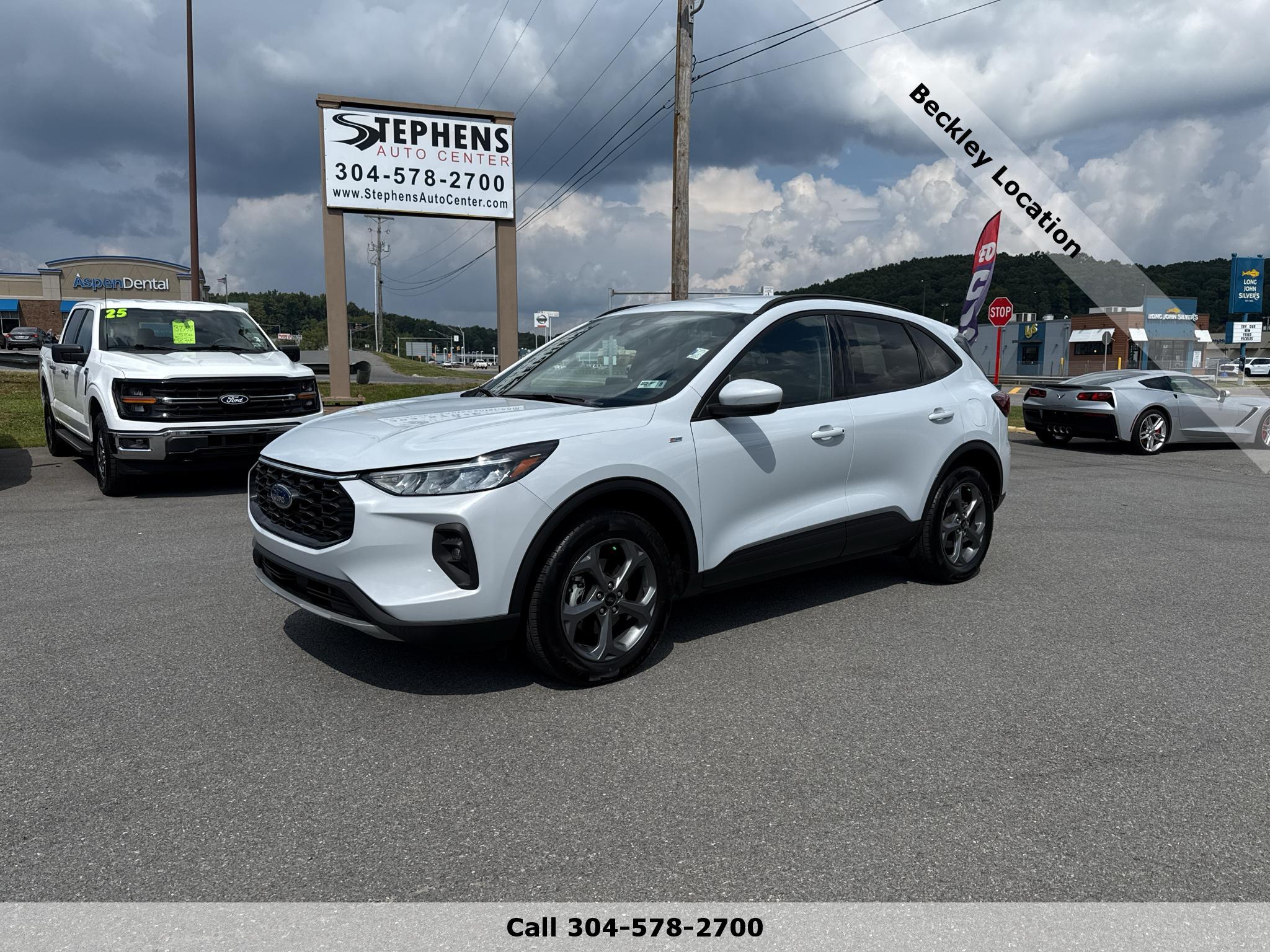 2025 Ford Escape ST-Line Select