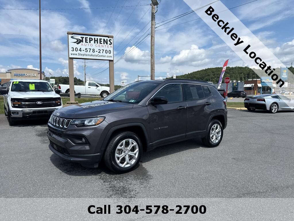 Used 2024 Jeep Compass Latitude SUV