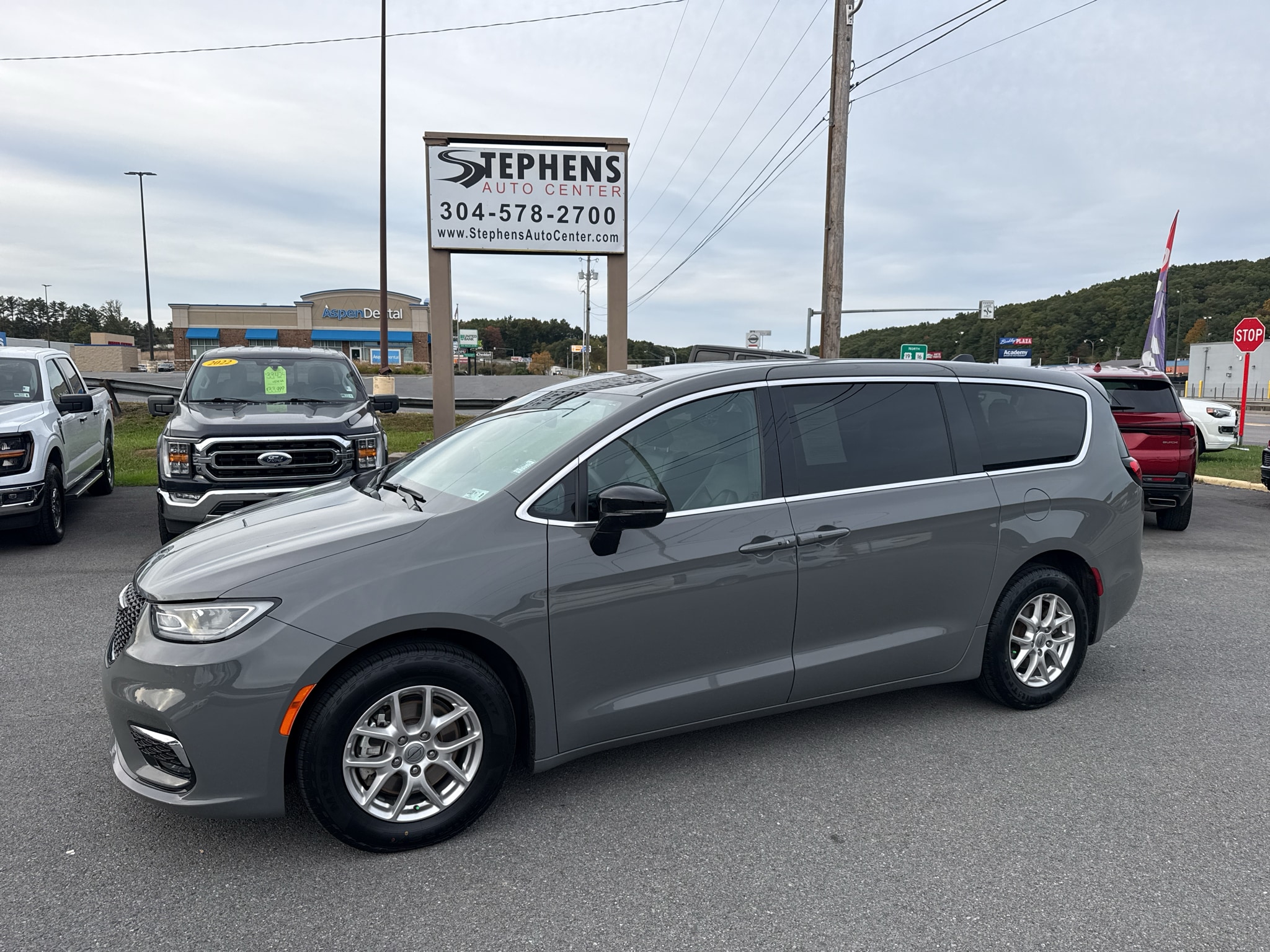 2025 Chrysler Pacifica
