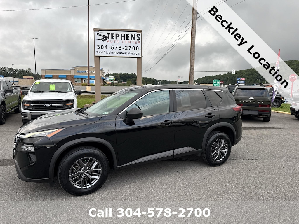 Used 2024 Nissan Rogue S SUV