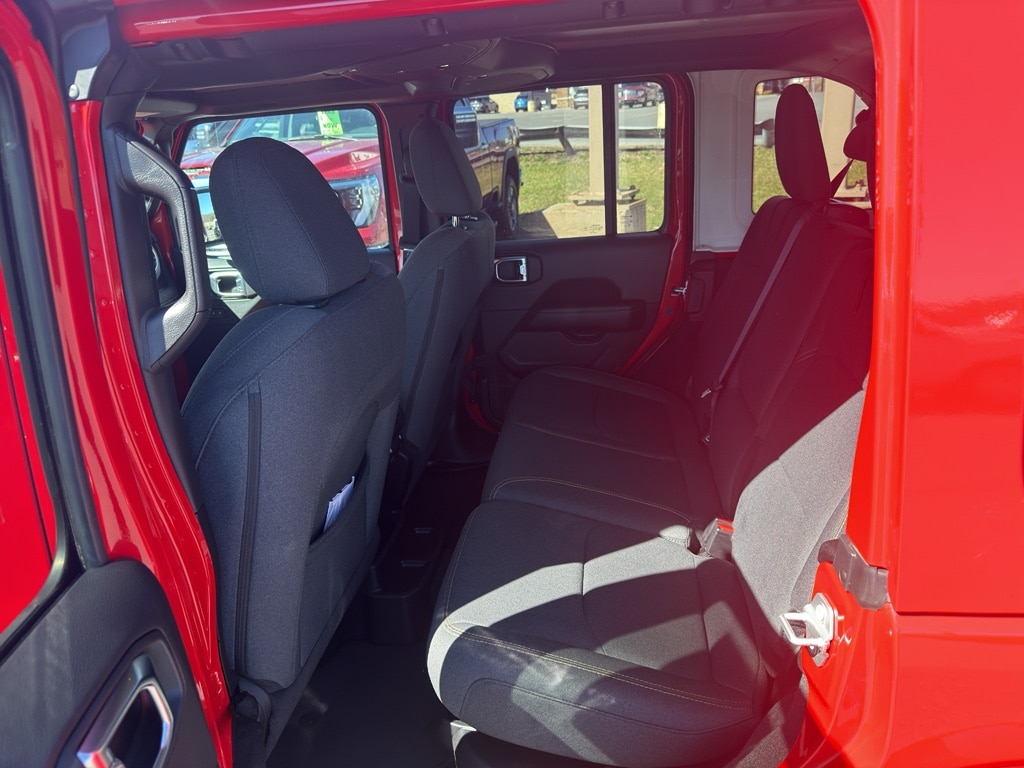 2025 Jeep Wrangler 4xe Sahara 4XE - Photo 12