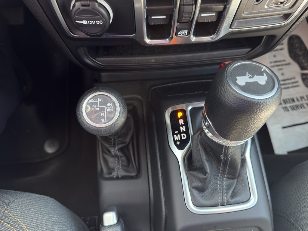 2025 Jeep Wrangler 4xe Sahara 4XE - Photo 19