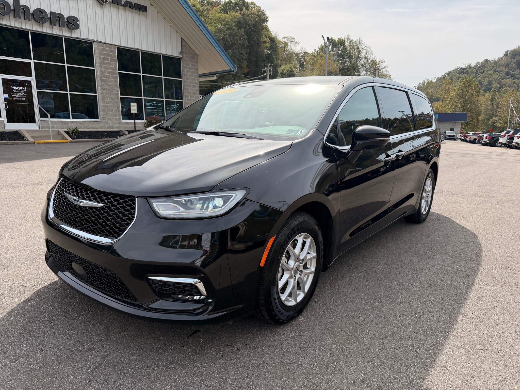 2025 Chrysler Pacifica