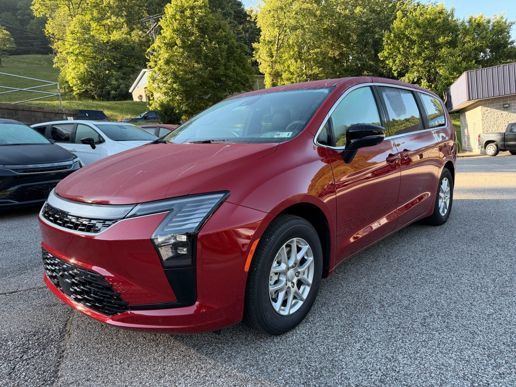 2027 Chrysler Pacifica Select