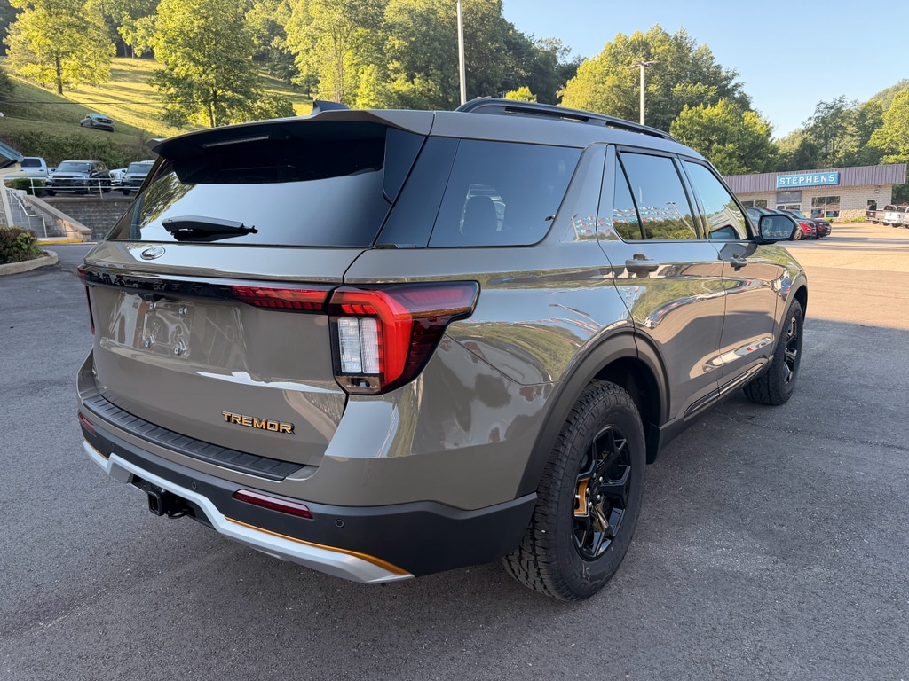 2026 Ford Explorer Tremor - Photo 4