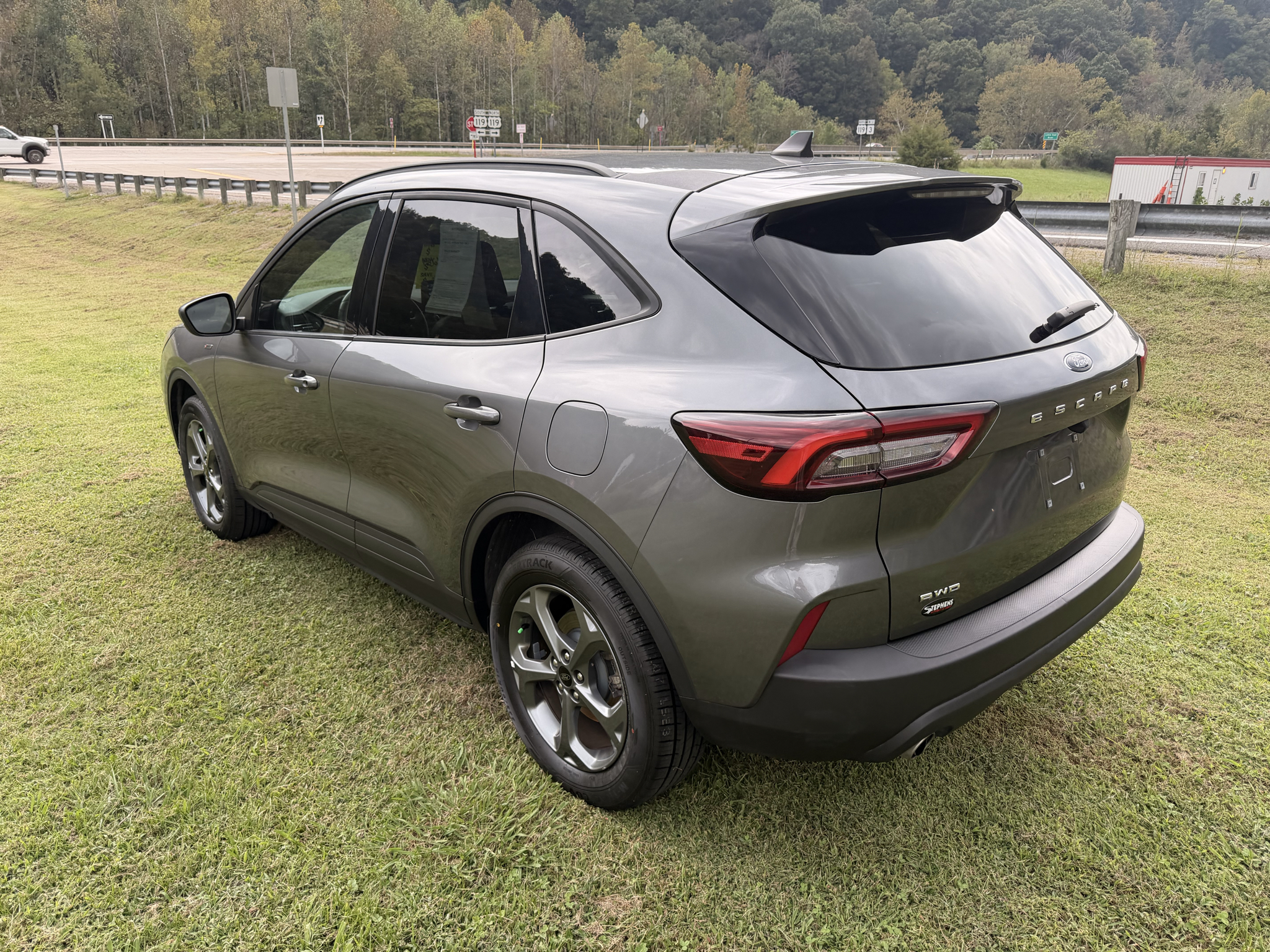 Used 2025 Ford Escape ST-Line Select SUV