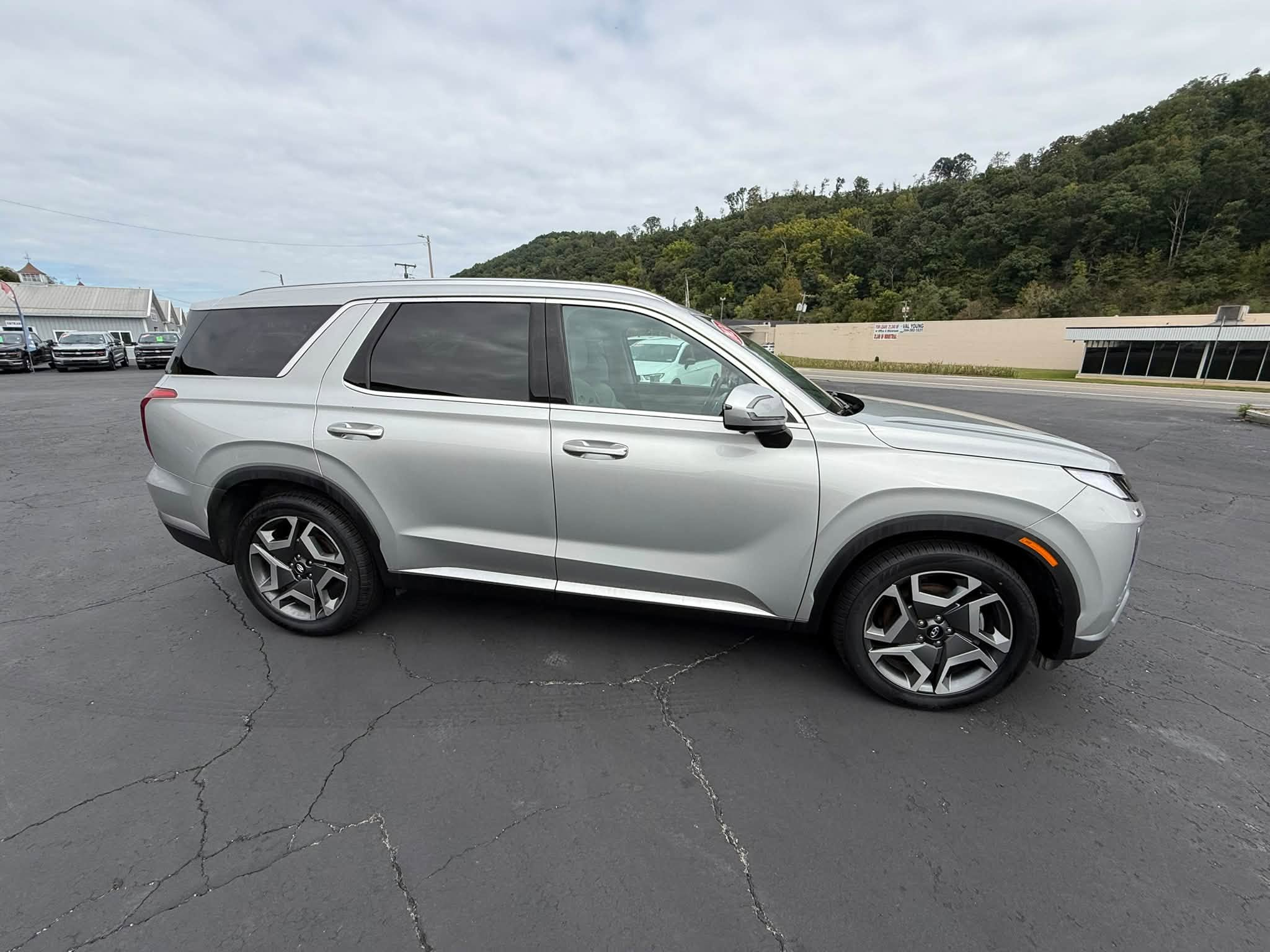 Used 2024 Hyundai Palisade SEL SUV
