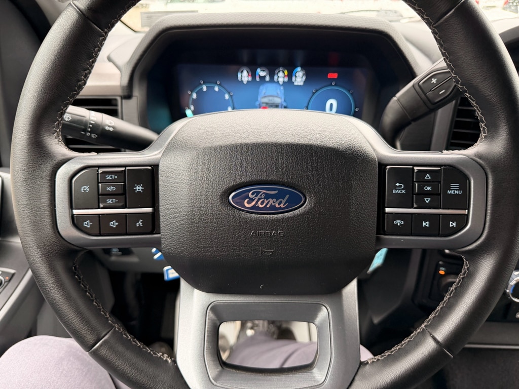 2025 Ford F-150 XLT - Photo 16