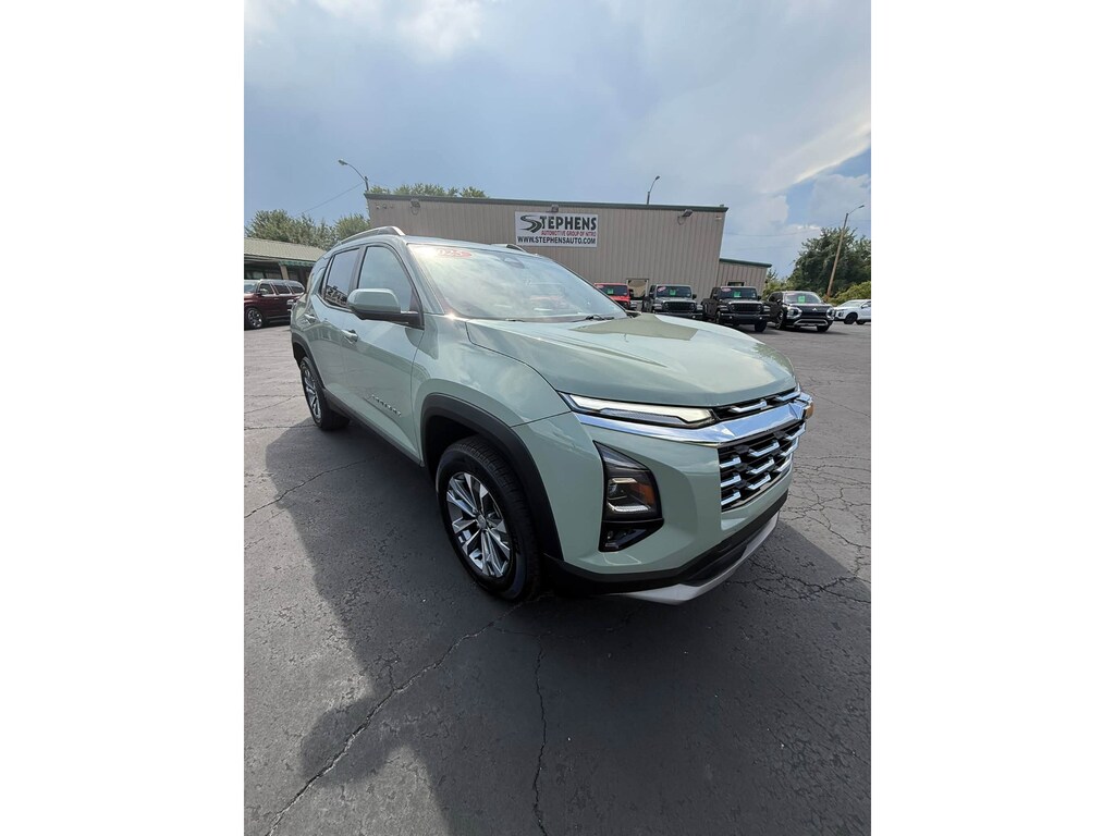 Used 2025 Chevrolet Equinox LT SUV
