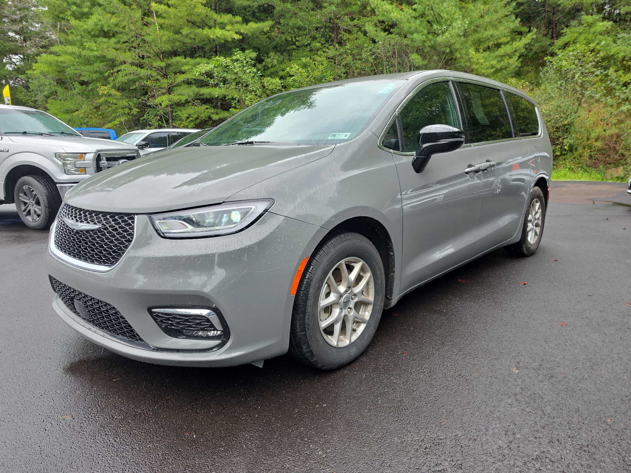 2025 Chrysler Pacifica