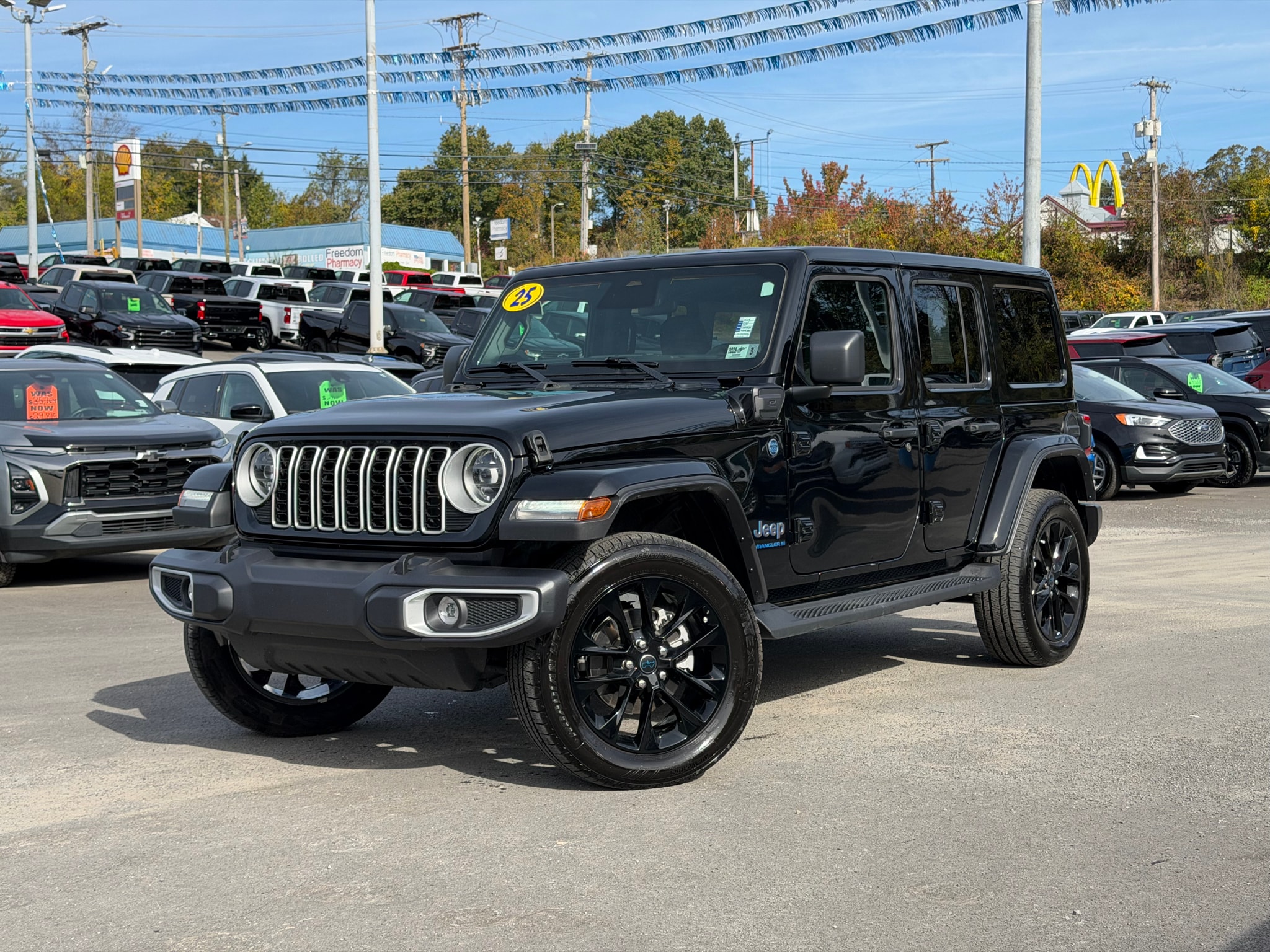 2025 Jeep Wrangler 4xe Sahara 4XE