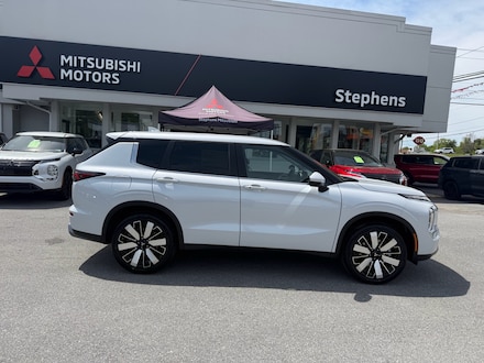 2026 Mitsubishi Outlander SE SUV