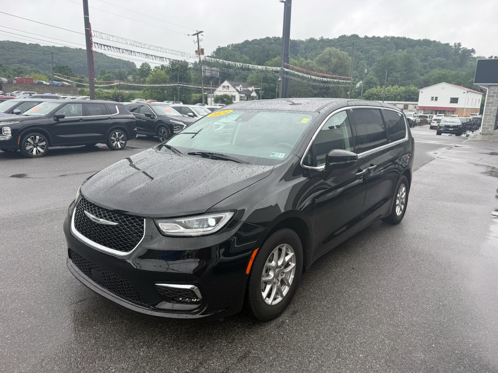 2024 Chrysler Pacifica