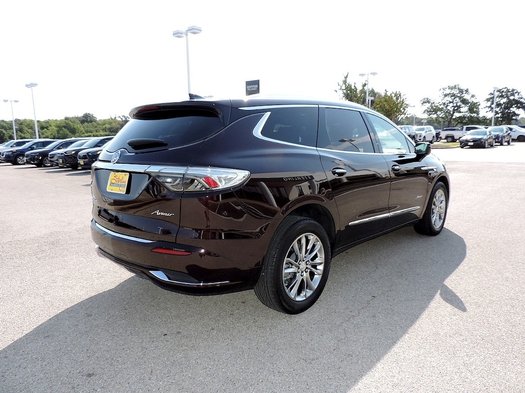 Used 2022 Buick Enclave Avenir SUV