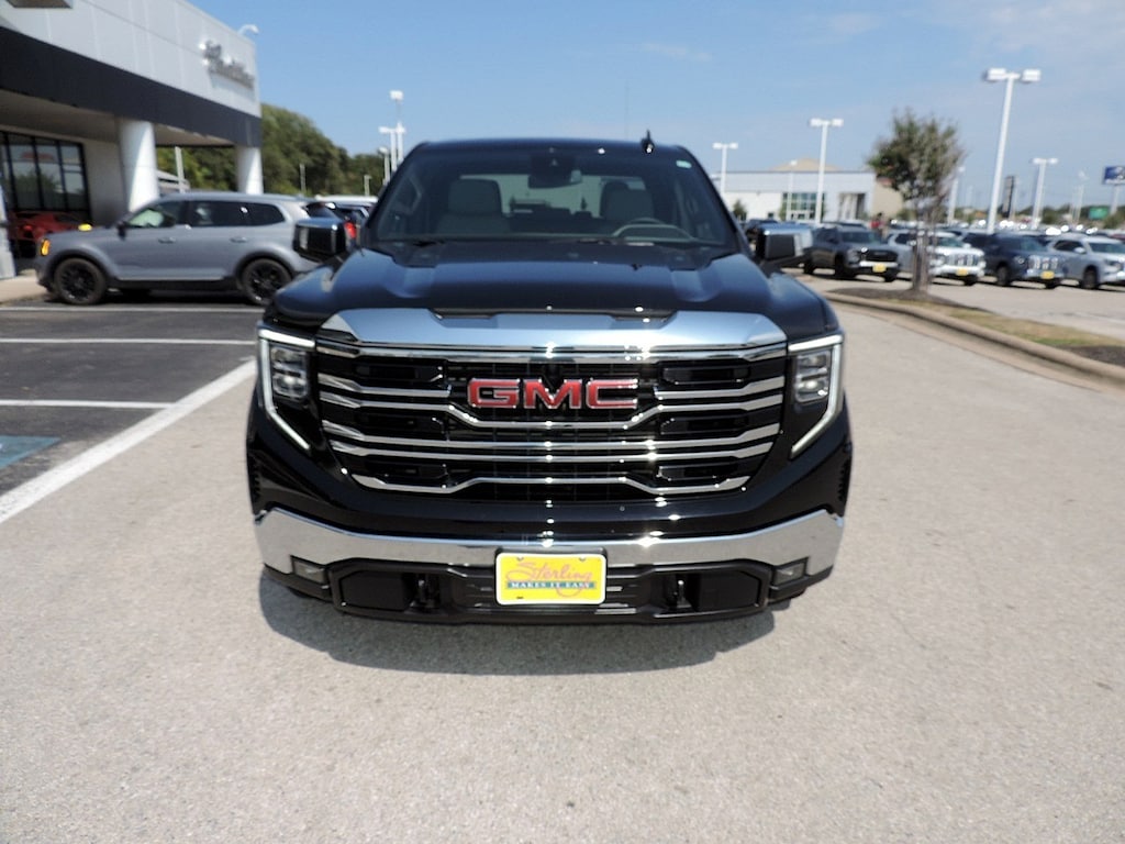 Used 2023 GMC Sierra 1500 SLT Truck