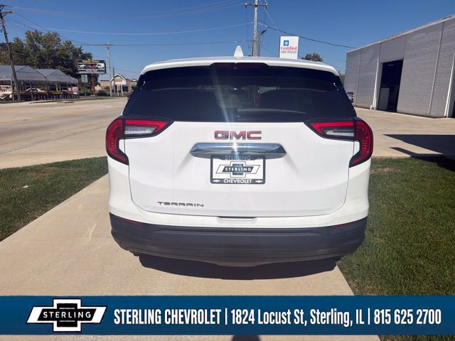 Used 2024 GMC Terrain SLE SUV