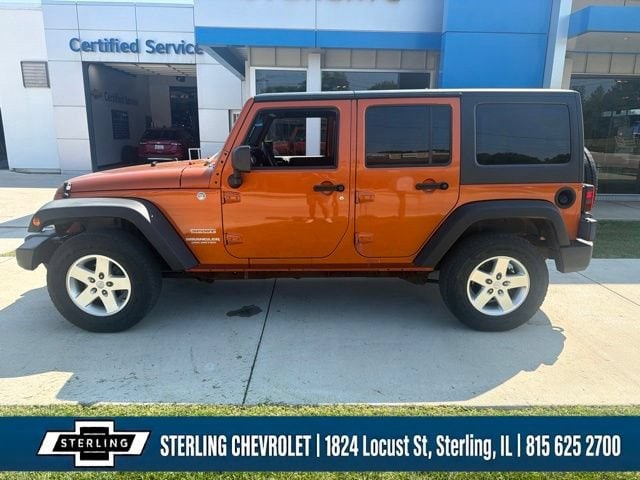 2011 Jeep Wrangler Unlimited Sport - Photo 2