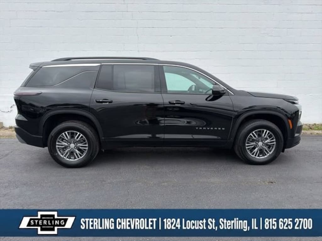 Used 2026 Chevrolet Traverse LT SUV