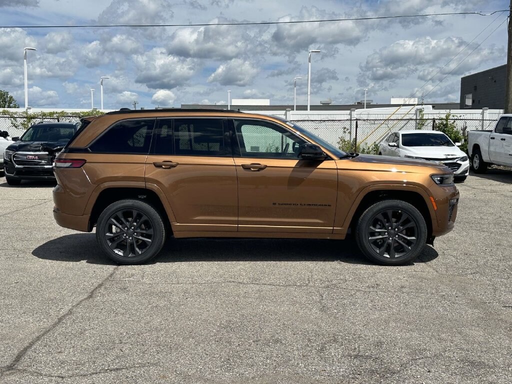 New 2026 Jeep Grand Cherokee Limited Sport Utility