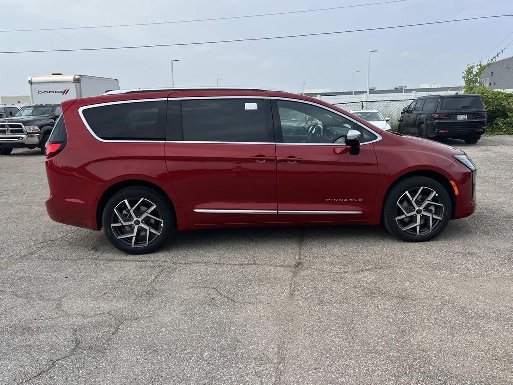 New 2027 Chrysler Pacifica Pinnacle Passenger Van